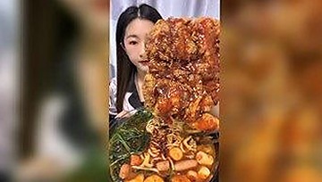 娱乐吃瓜酱转型记：从美食博主到热门娱乐评论人的冷静观察