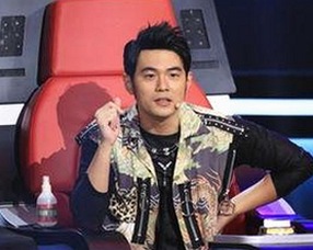 金星冷静解读娱乐圈风云，背后的幕后故事逐渐明朗